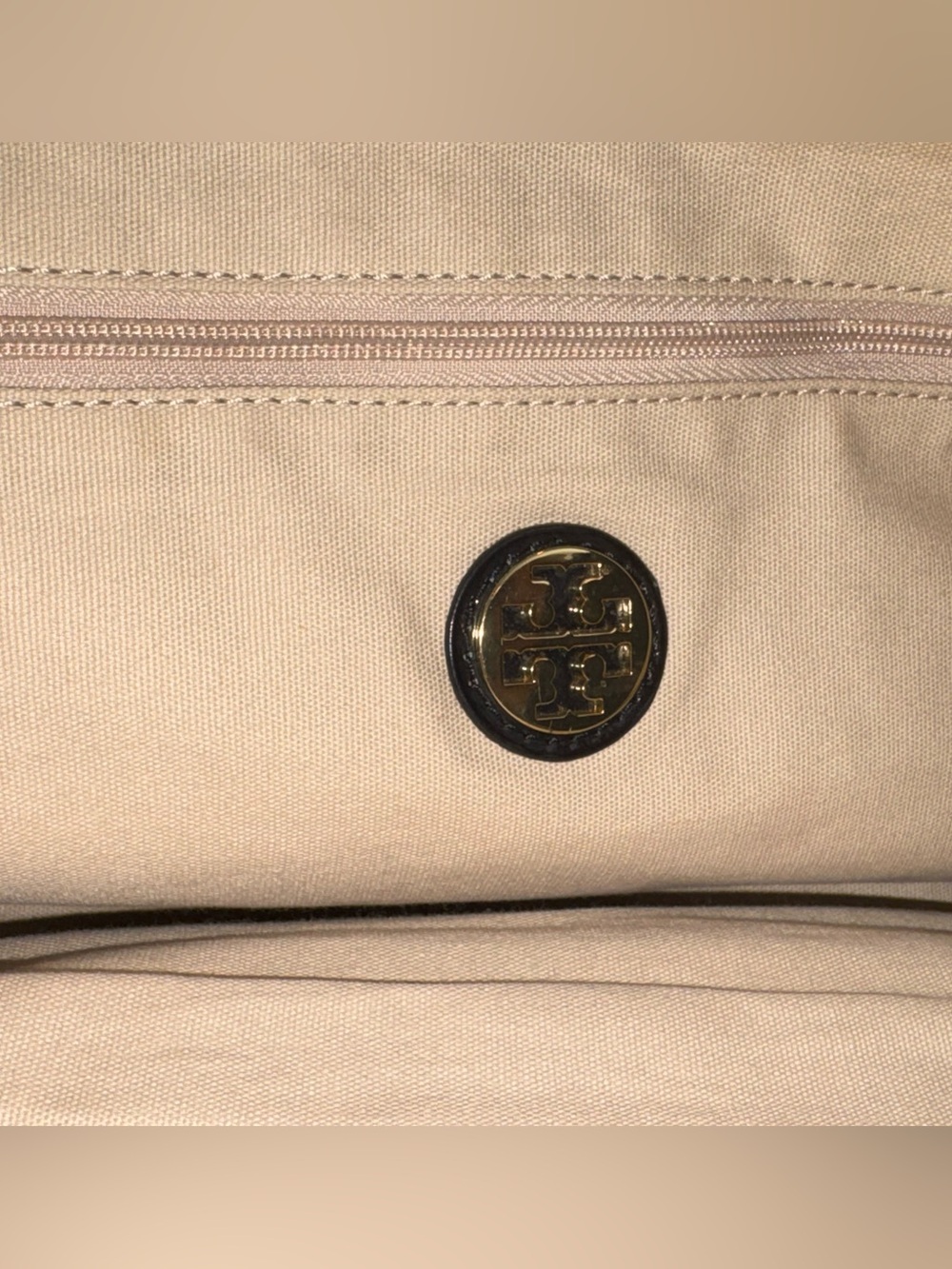 Tory Burch X2108 Black Patent Leather Nylon X-Large Tote Size 23/17x13x5 in - Picture 12 of 13